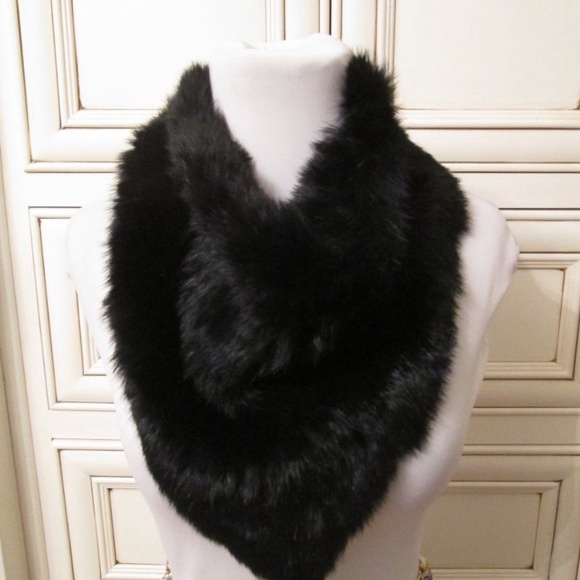Real 100% Luxurious Black Rabbit Fur Neck Scarf - Picture 2 of 5